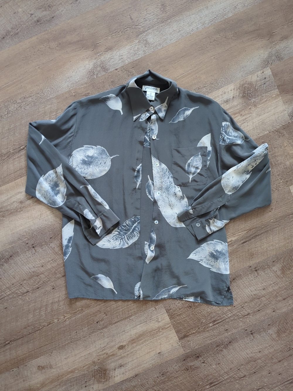 Grey Leaf-Print Button-Up Blouse -